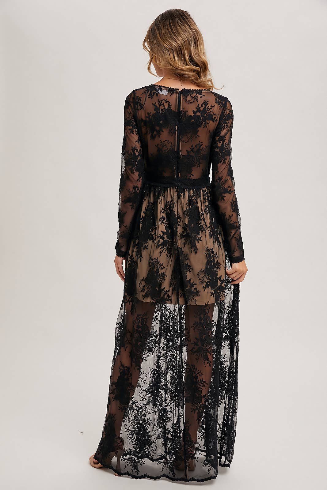 BOHO LACE V-NECK MAXI DRESS