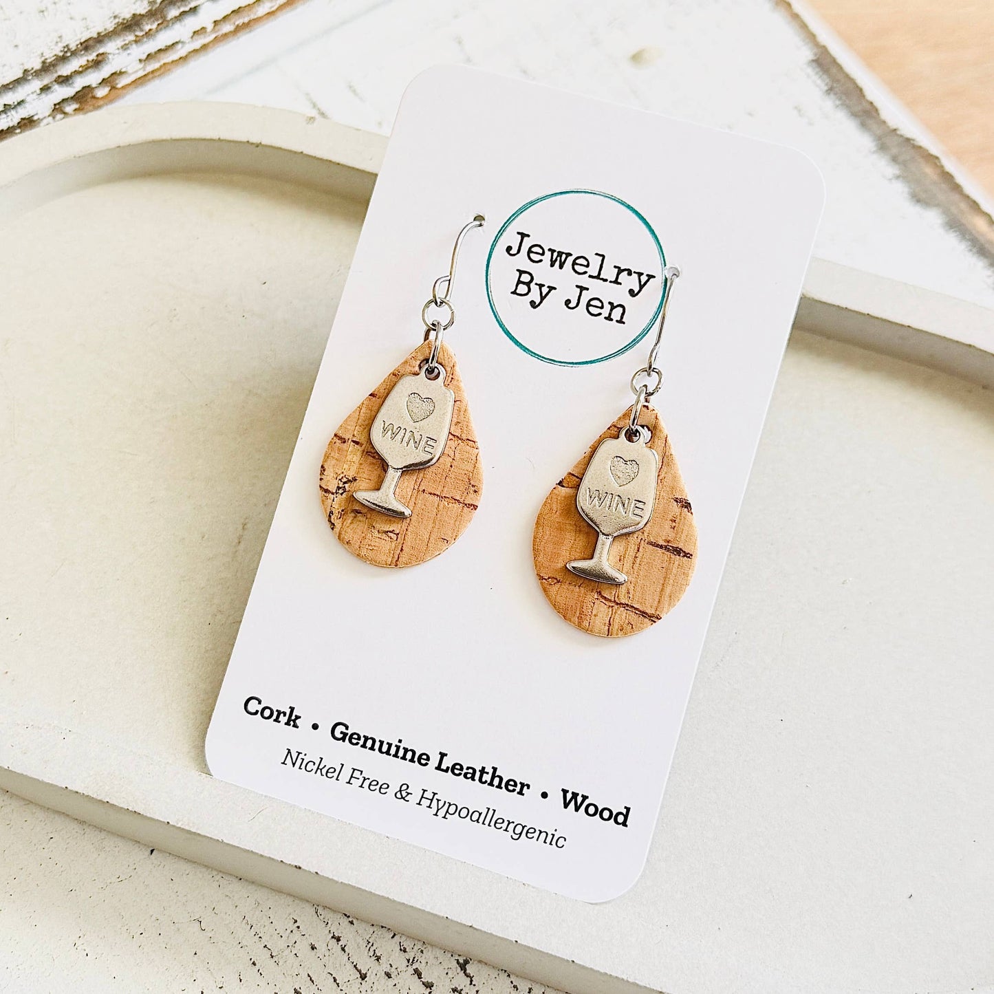 Small Teardrop: Cork w/Wine Charm