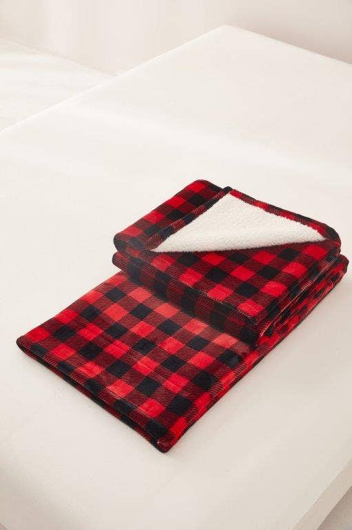 "Red & Black Plaid" Footed Flannel Throw 50"x70"