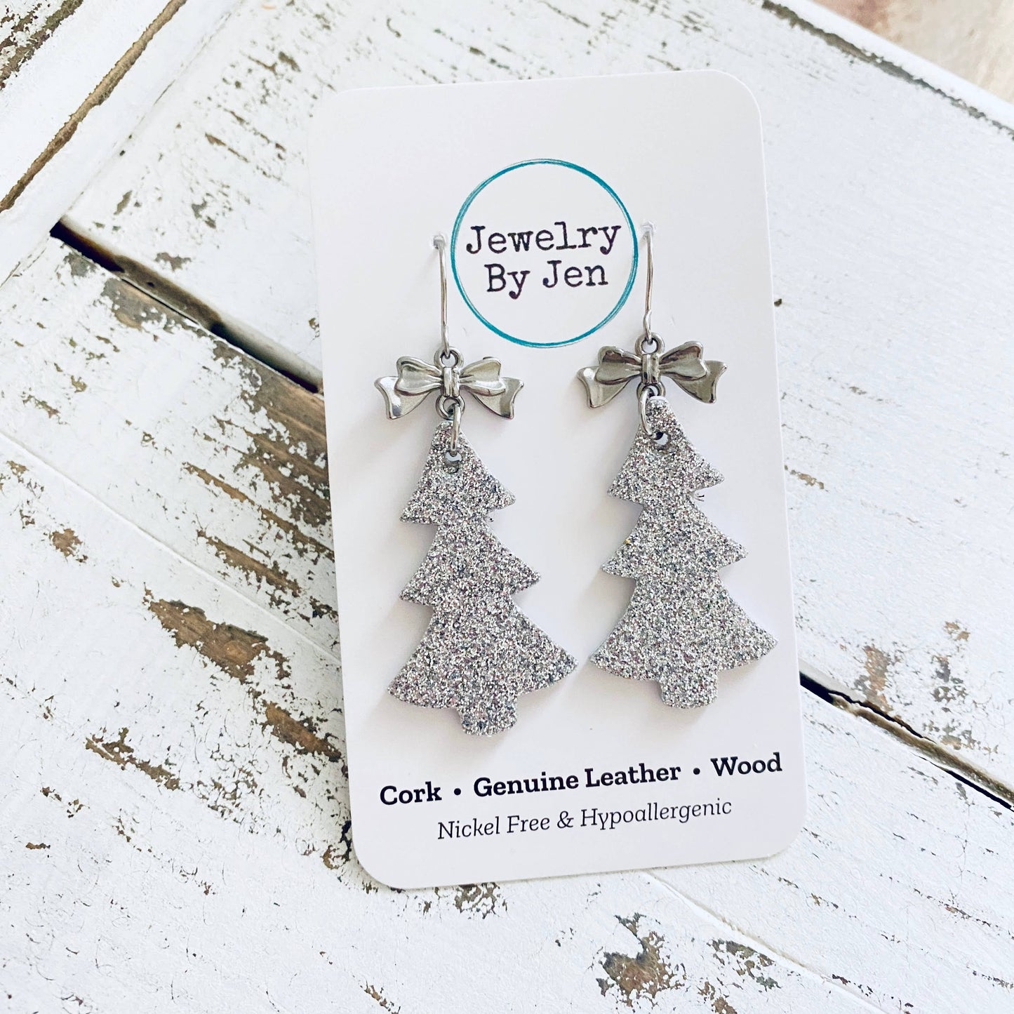 Christmas Tree Earrings: Silver Fine Glitter w/Bow Charm