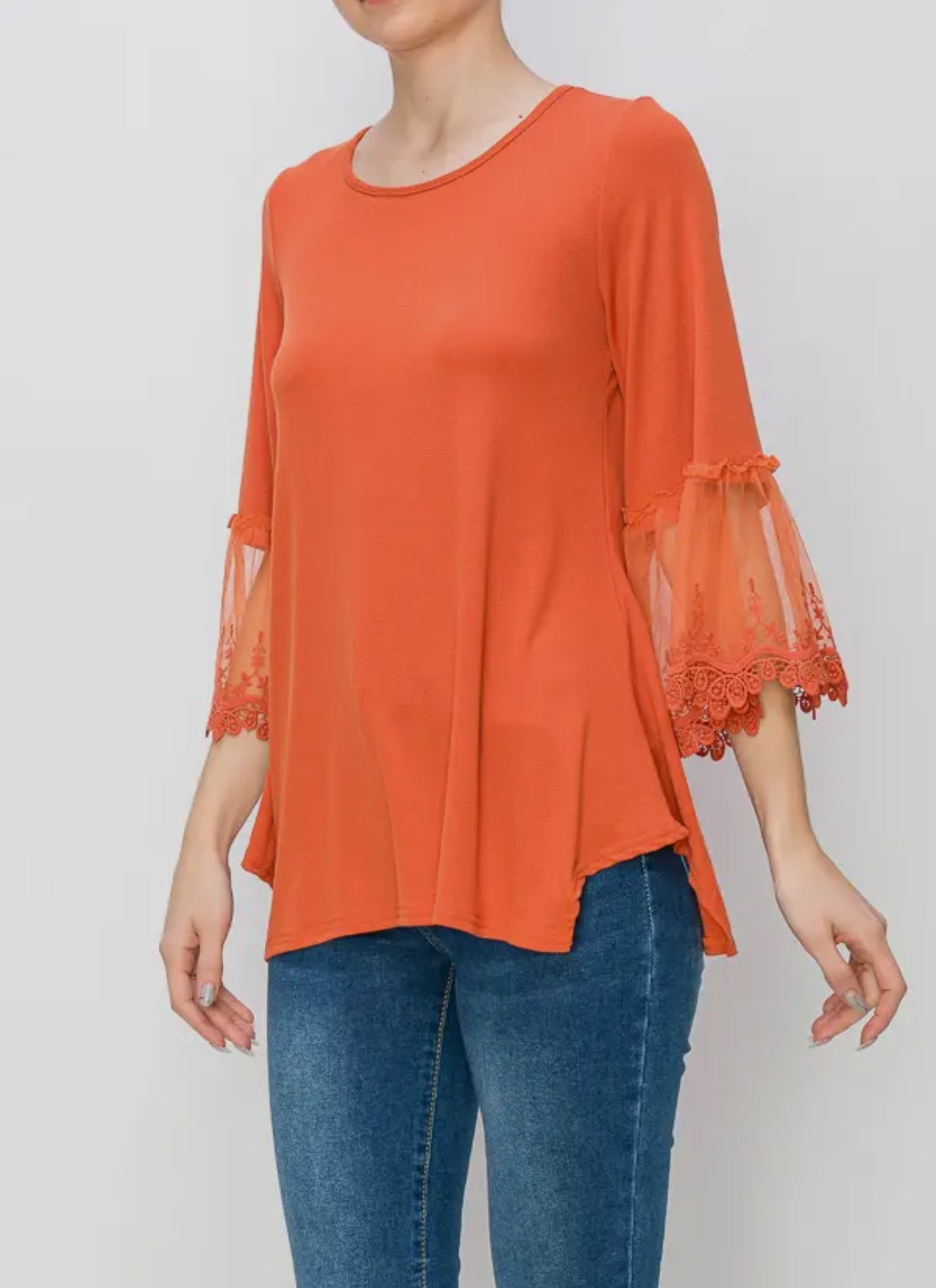 Origami 3/4 Bell Lace Sleeve Tee