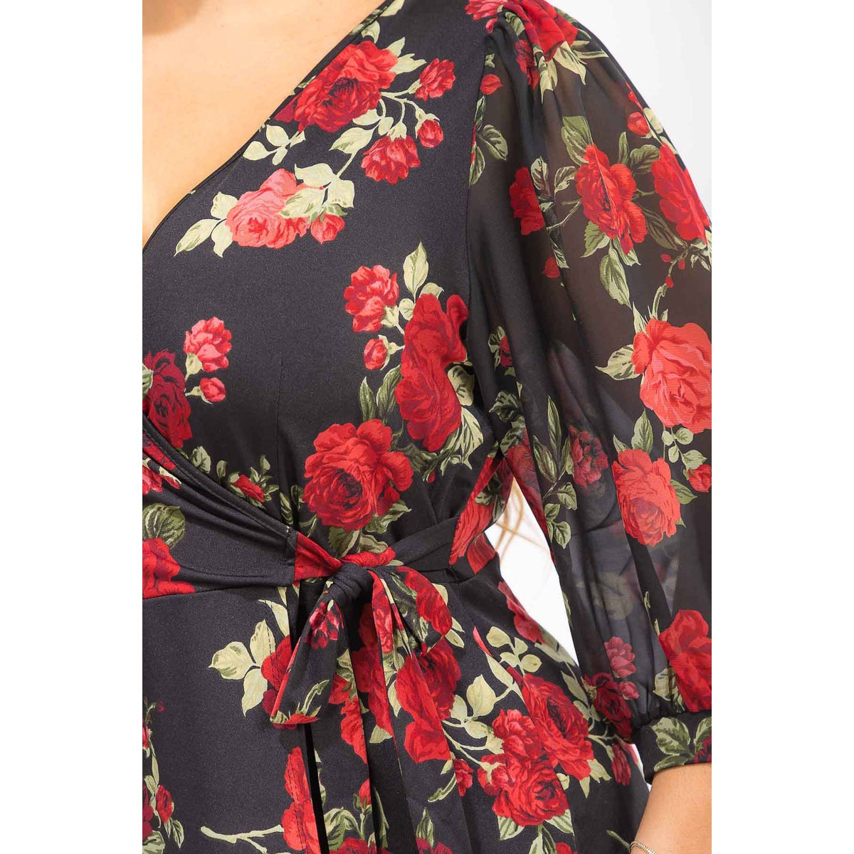 PLUS FLORAL PRINT SLEEVE PUFF MIX MEDIA WRAP