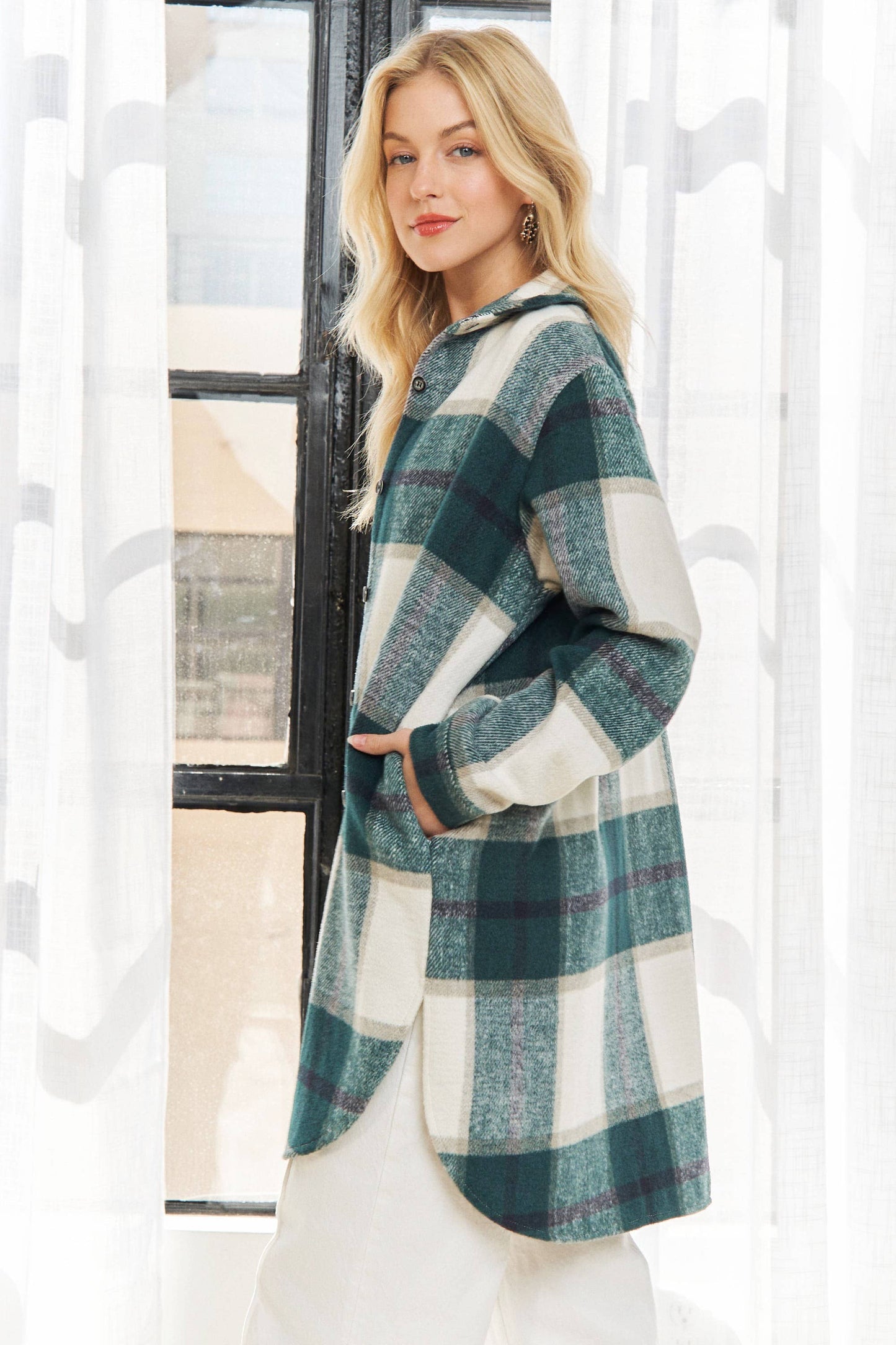 PLUS BUTTON DOWN FLANNEL SHACKET