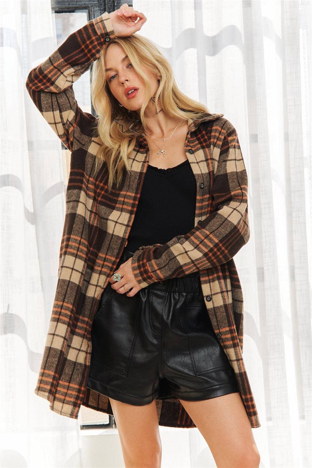 BUTTON DOWN FLANNEL SHACKET POCKETS