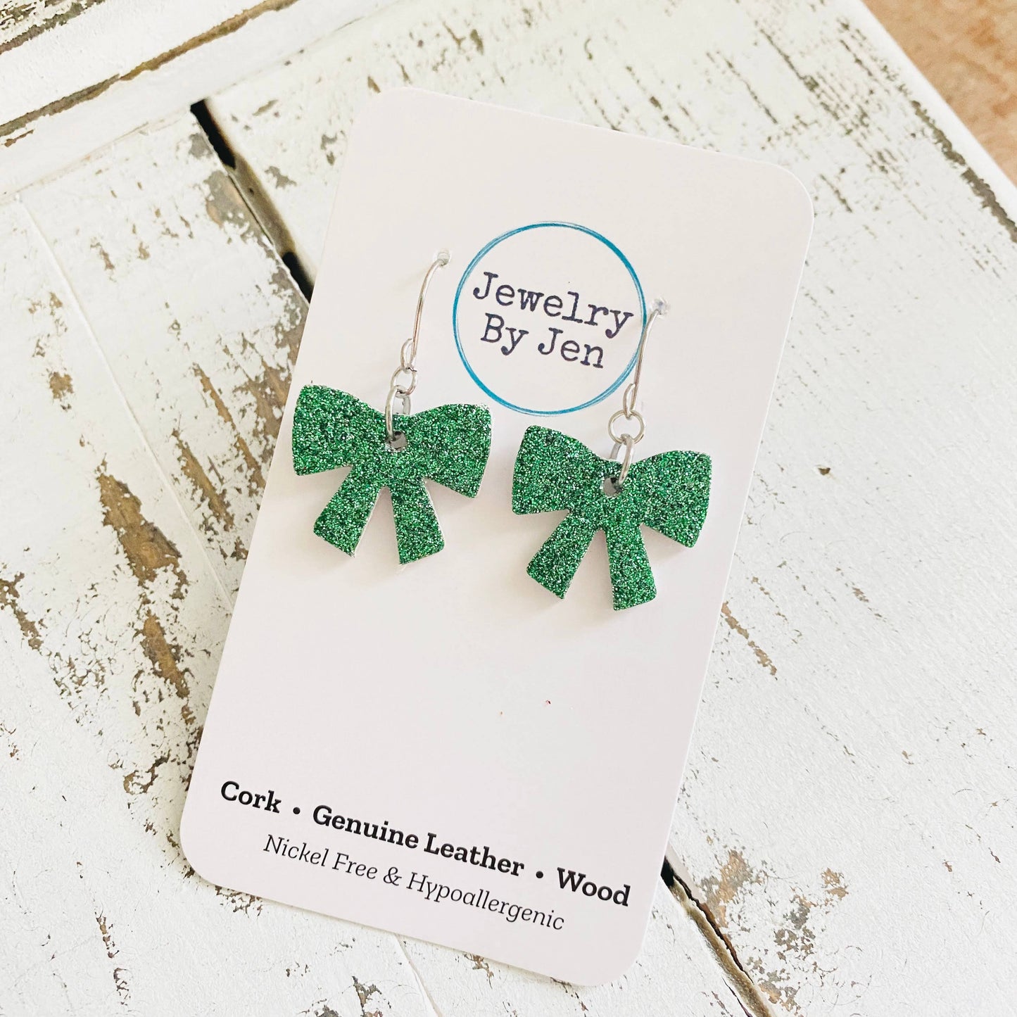 Doorbuster Bow Earrings: Green Fine Glitter
