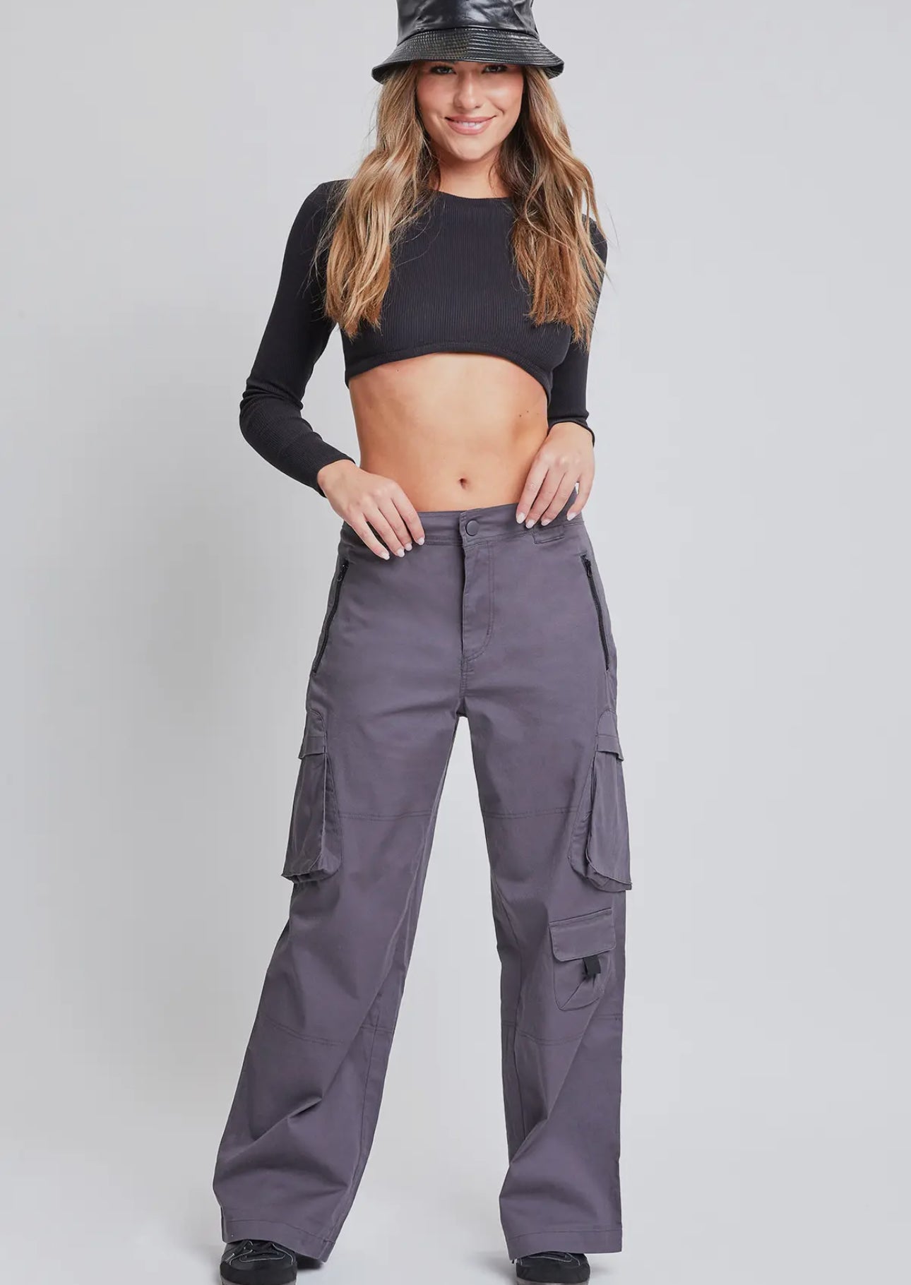 High-Rise Relaxed Cargo Pants