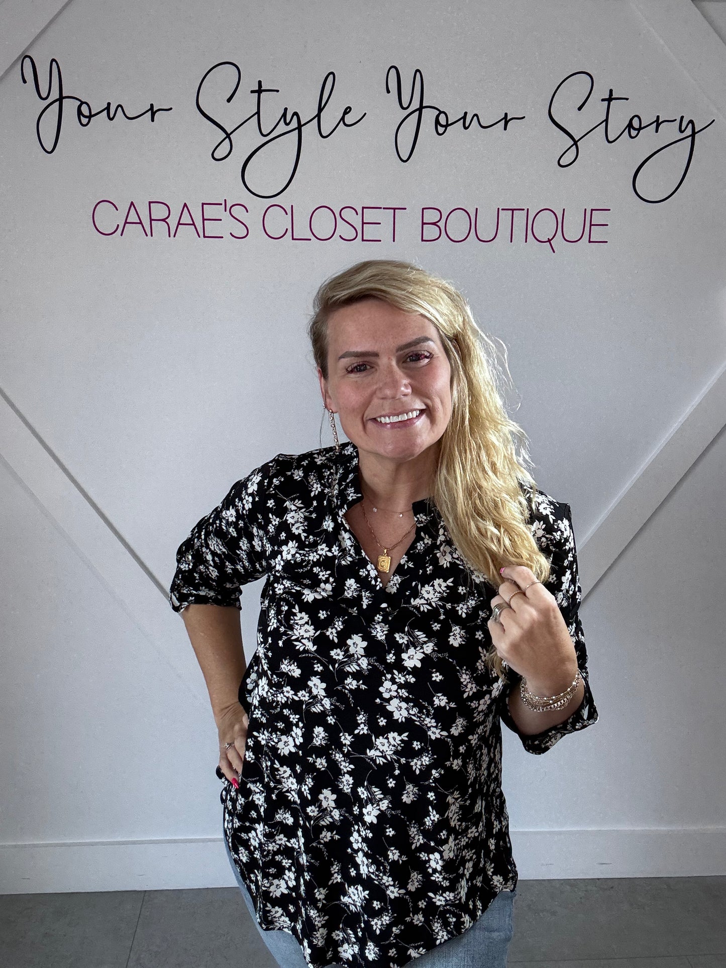 Dear Scarlett Floral 3/4 Sleeve Top