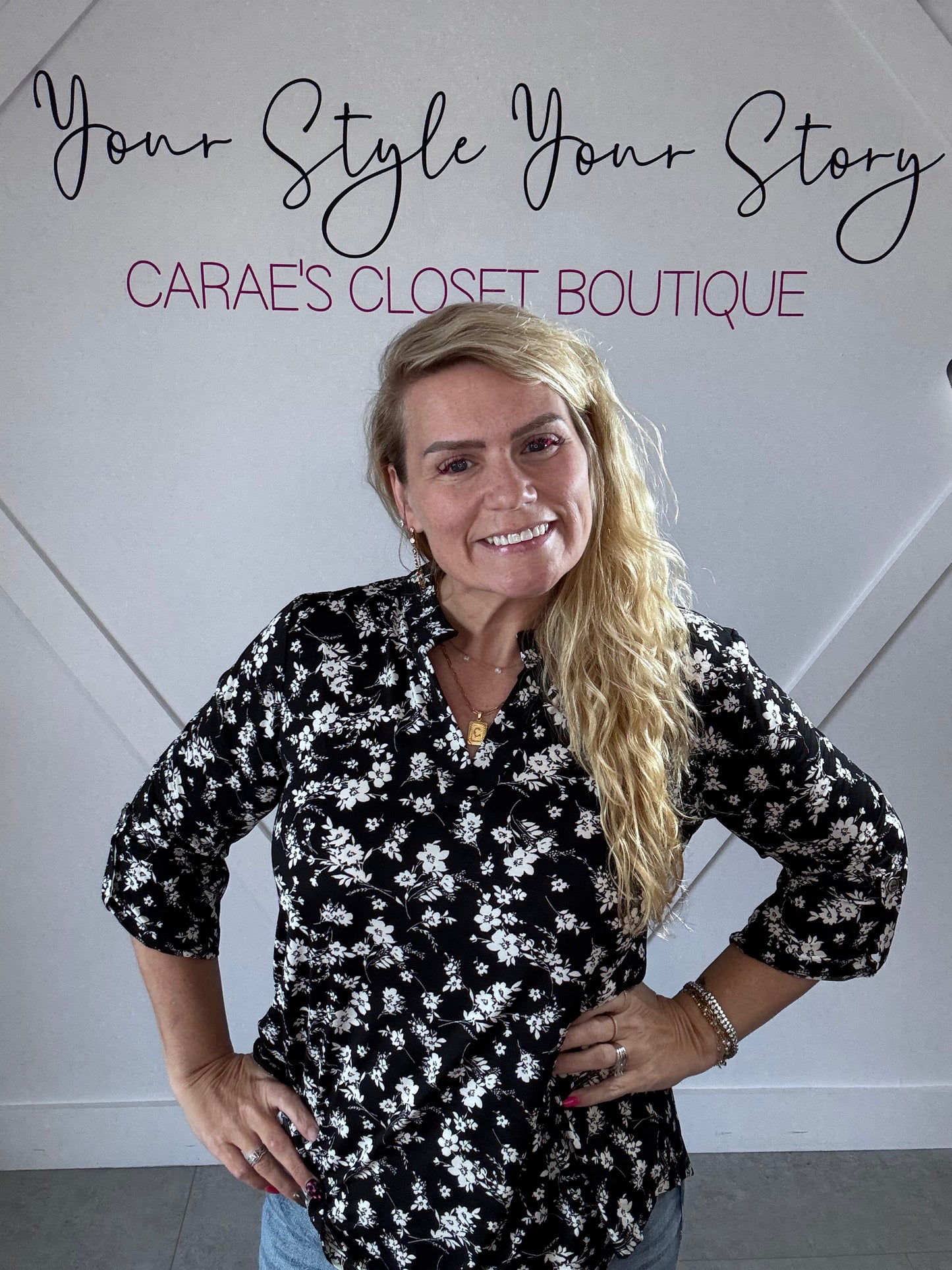 Dear Scarlett Floral 3/4 Sleeve Top