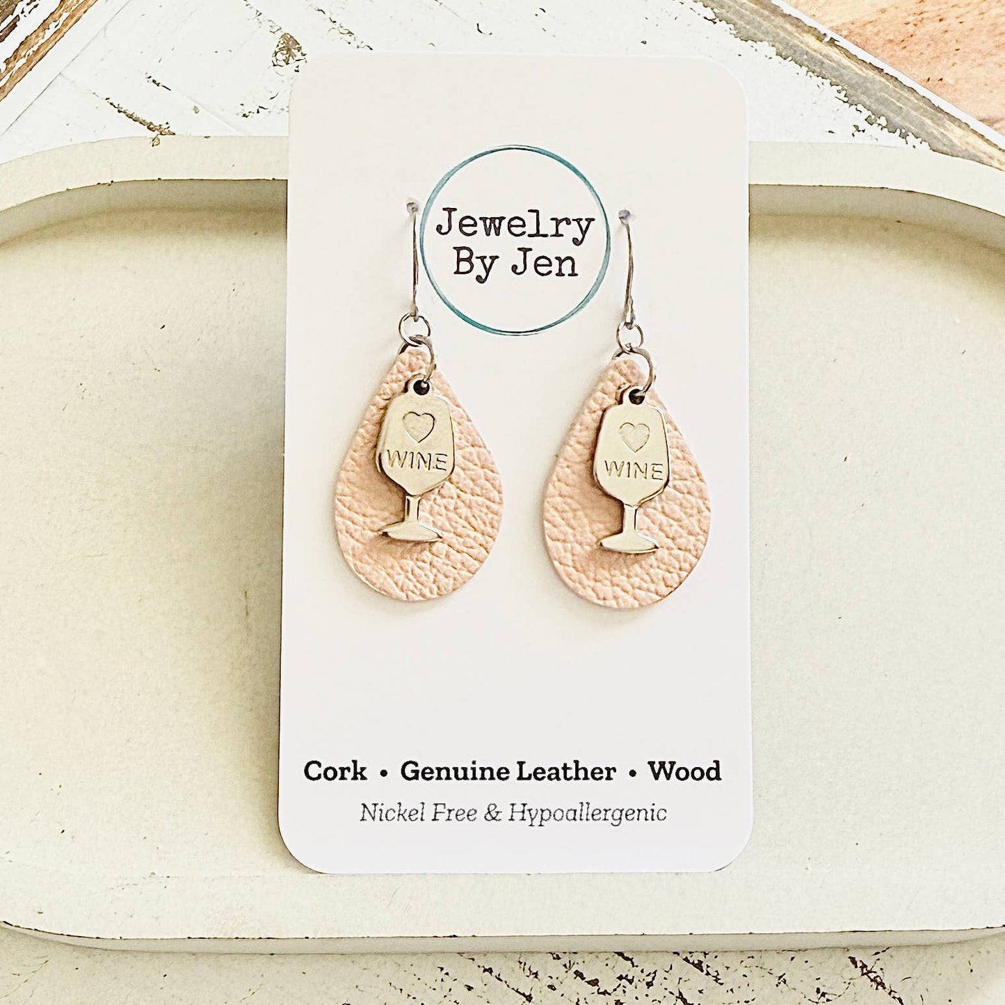 Small Teardrop: Blush w/Wine Charm