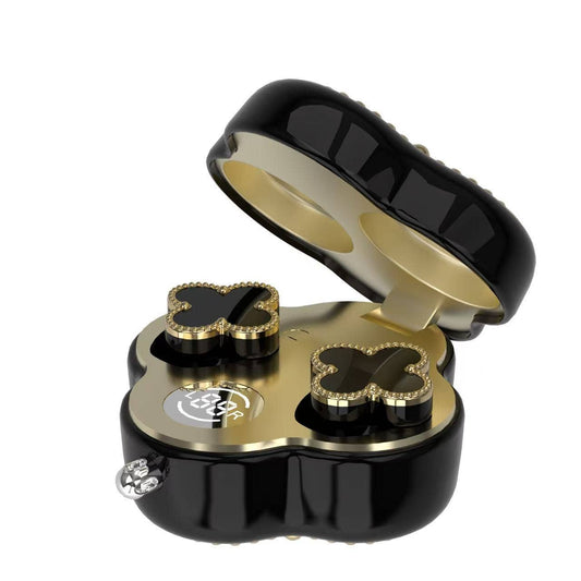 Clover Style Wireless Earbuds with Charging Case