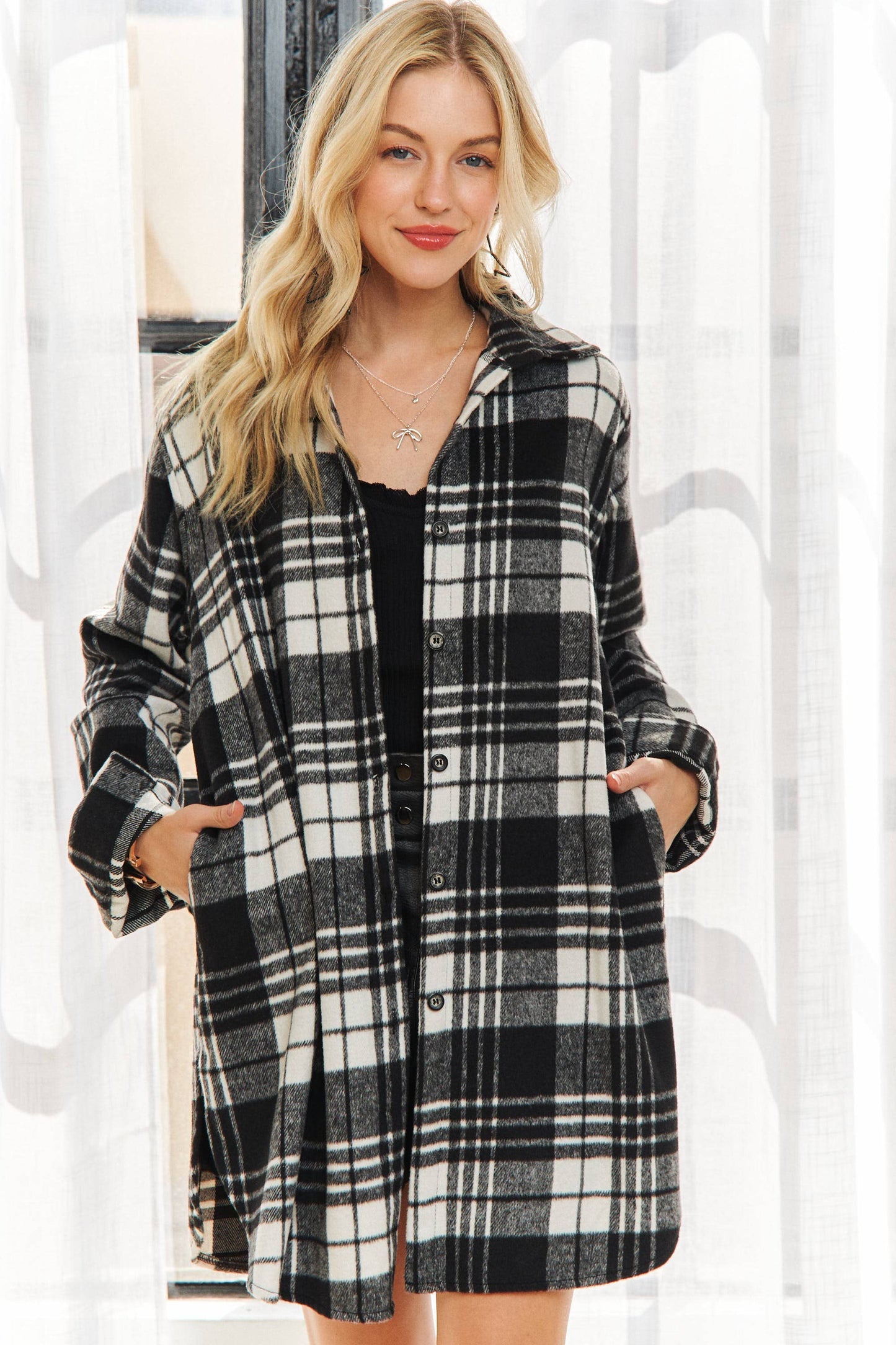 BUTTON DOWN FLANNEL SHACKET POCKETS