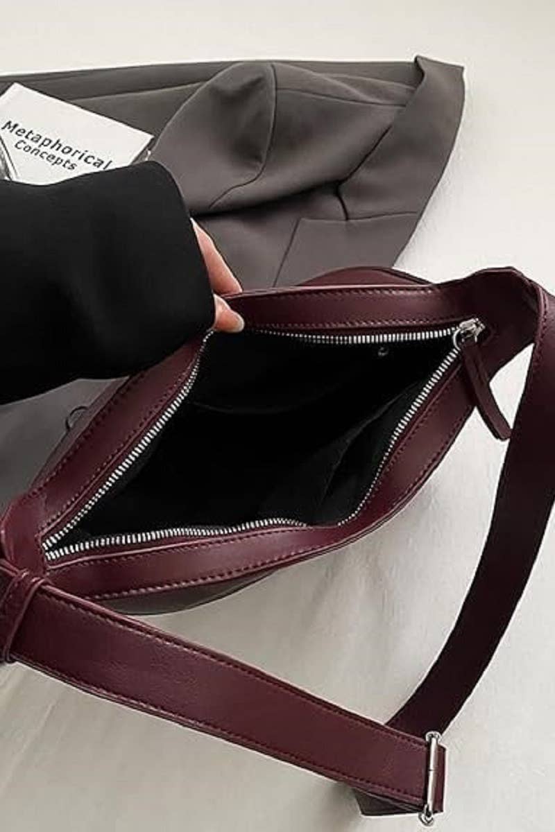 Slouchy Banana Shoulder Side Purse