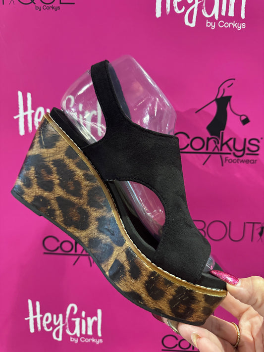 Corky's Footwear Carley - Black Smooth Leopard