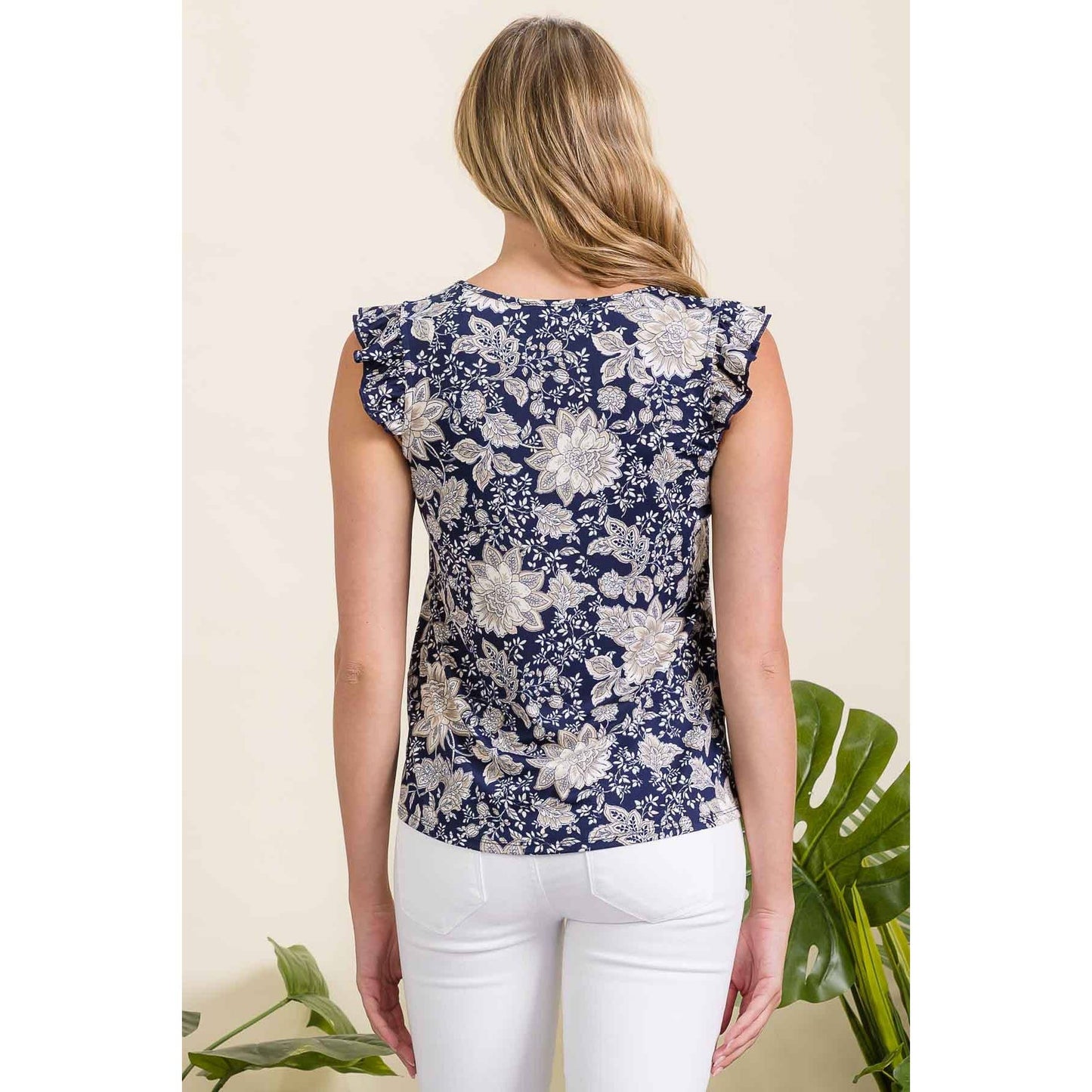 FLORAL KEYHOLE RUFFLE TANK