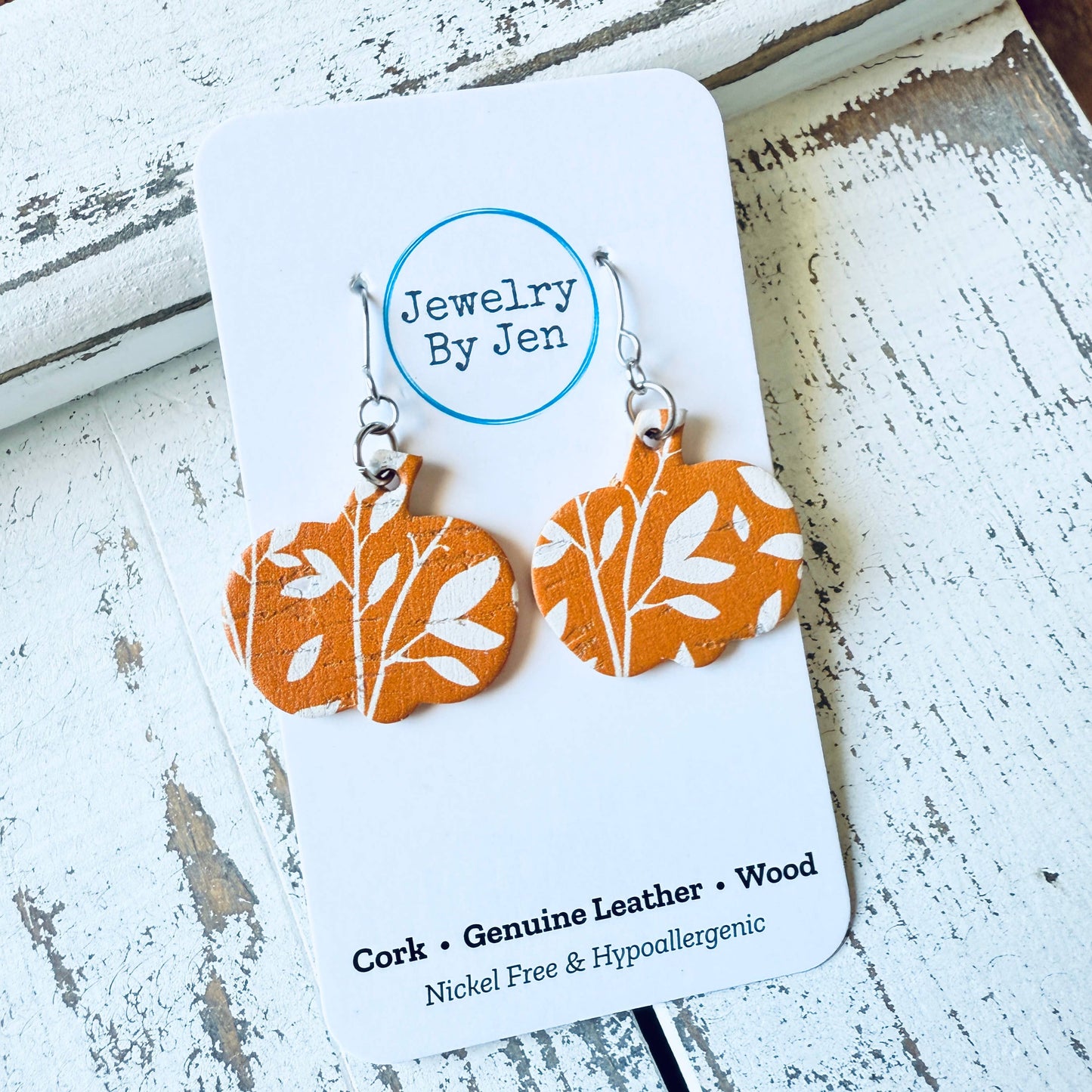 Doorbuster Small Pumpkin Earrings: Orange Willow
