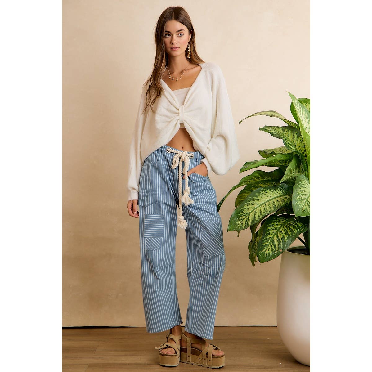 FUZZY KNIT BOW OCT 25th SHIP