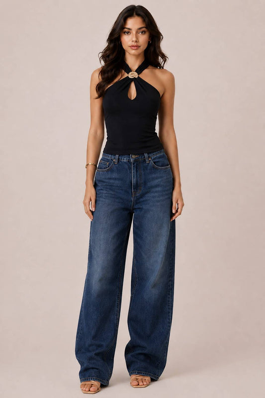 SEXY & I KNOW IT HALTER TOP