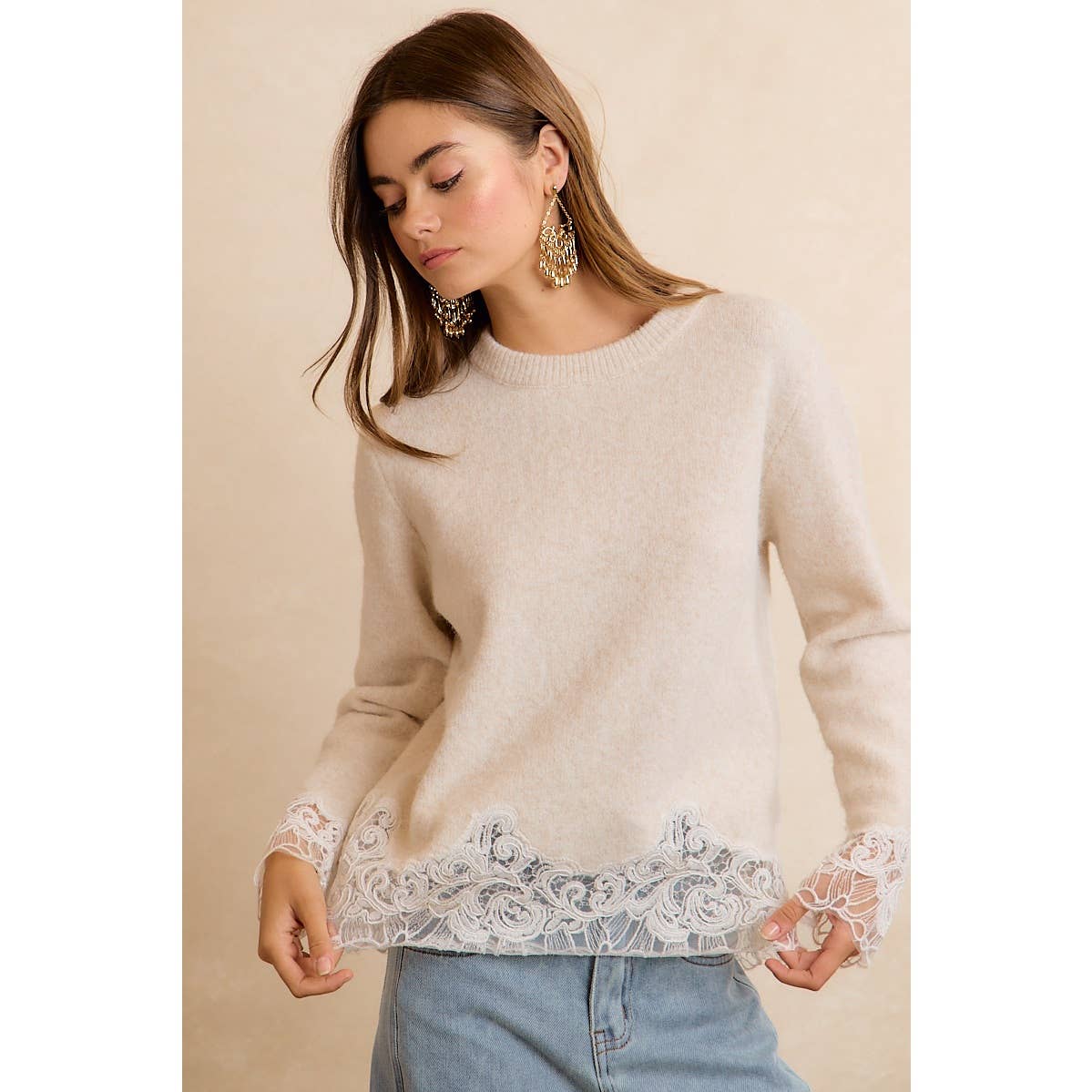 LACE HEM DETAIL CREW NECK SWEATER