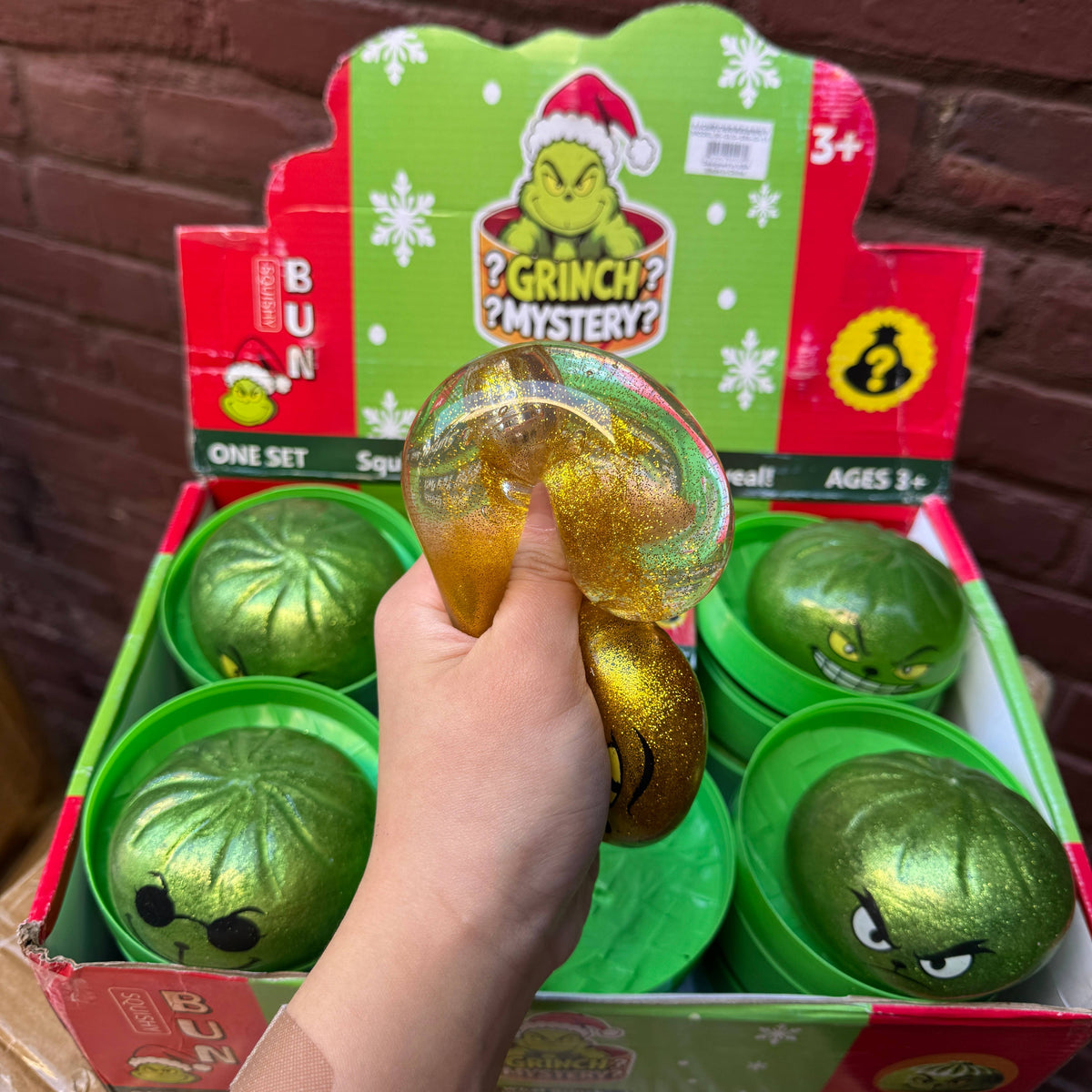 WRAPPED Light Up Gel Grinch Dumpling Squishy