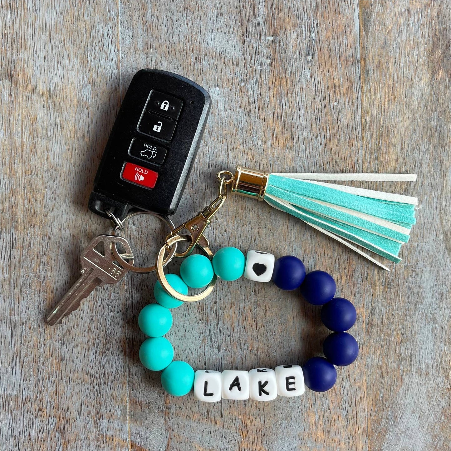 Silicone Beaded Bracelet Keychain - Lake