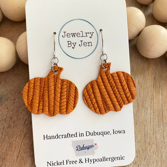 Small Pumpkin Earrings: Orange Palm