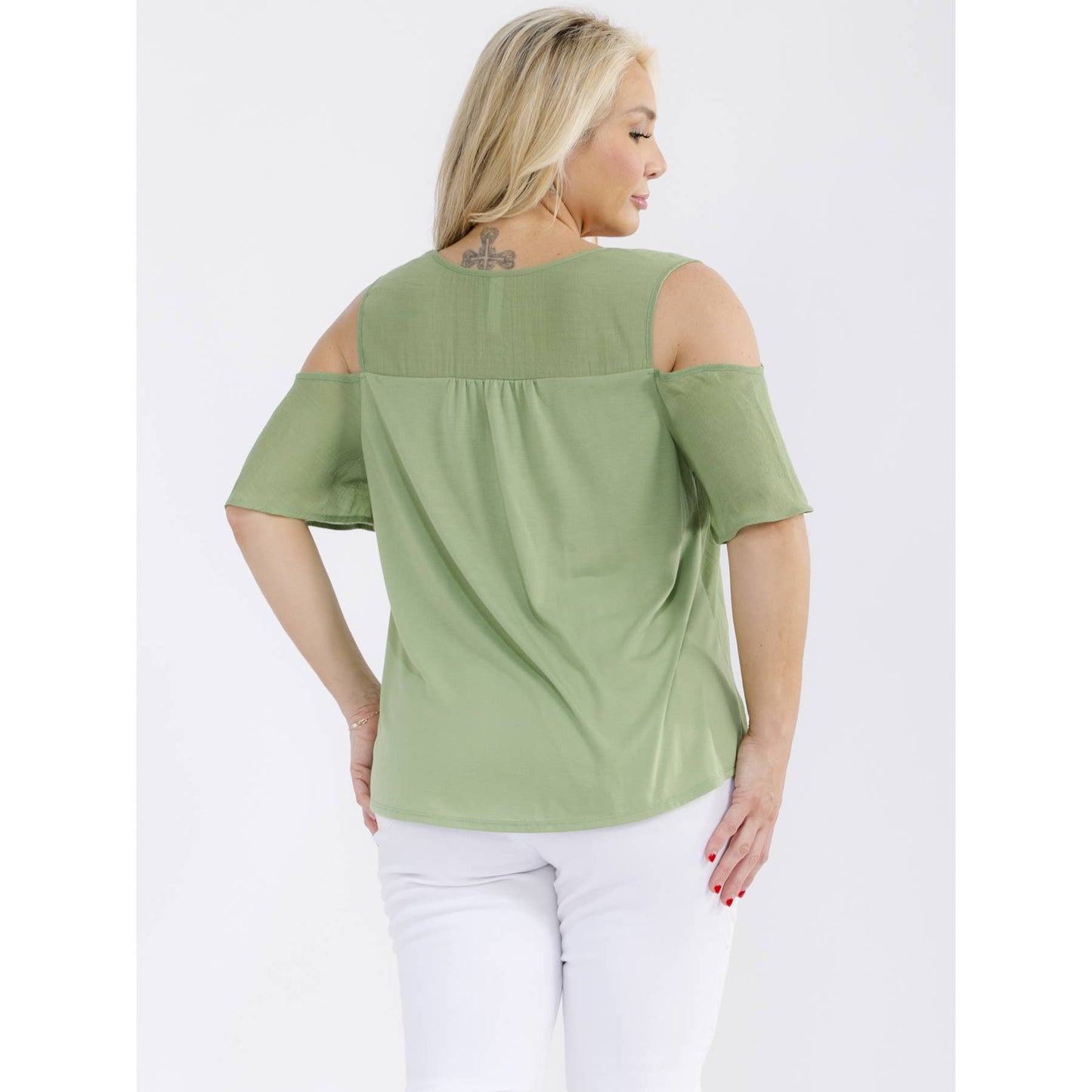 Curvy Coastal Top