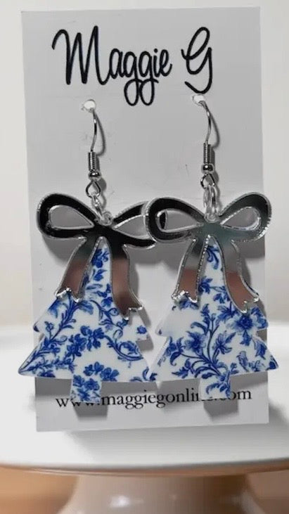 Paisley Christmas Tree earrings
