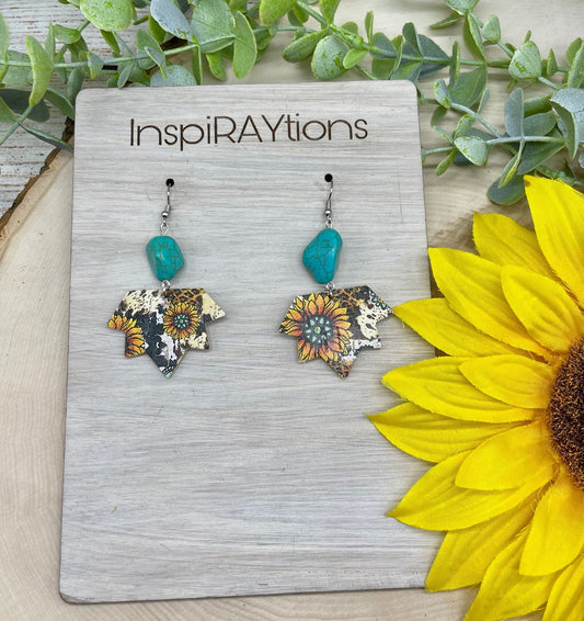 Handmade cheetah sunflower leather earrings with turquoise stone  - 1