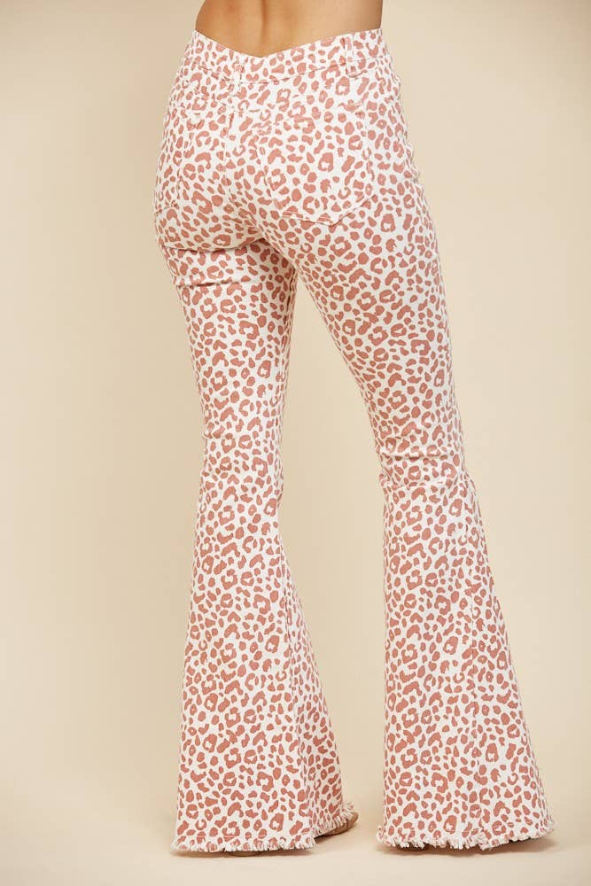 Wisteria Lane LEOPARD ANIMAL PRINT BELLBOTTOM JEANS - PINK
