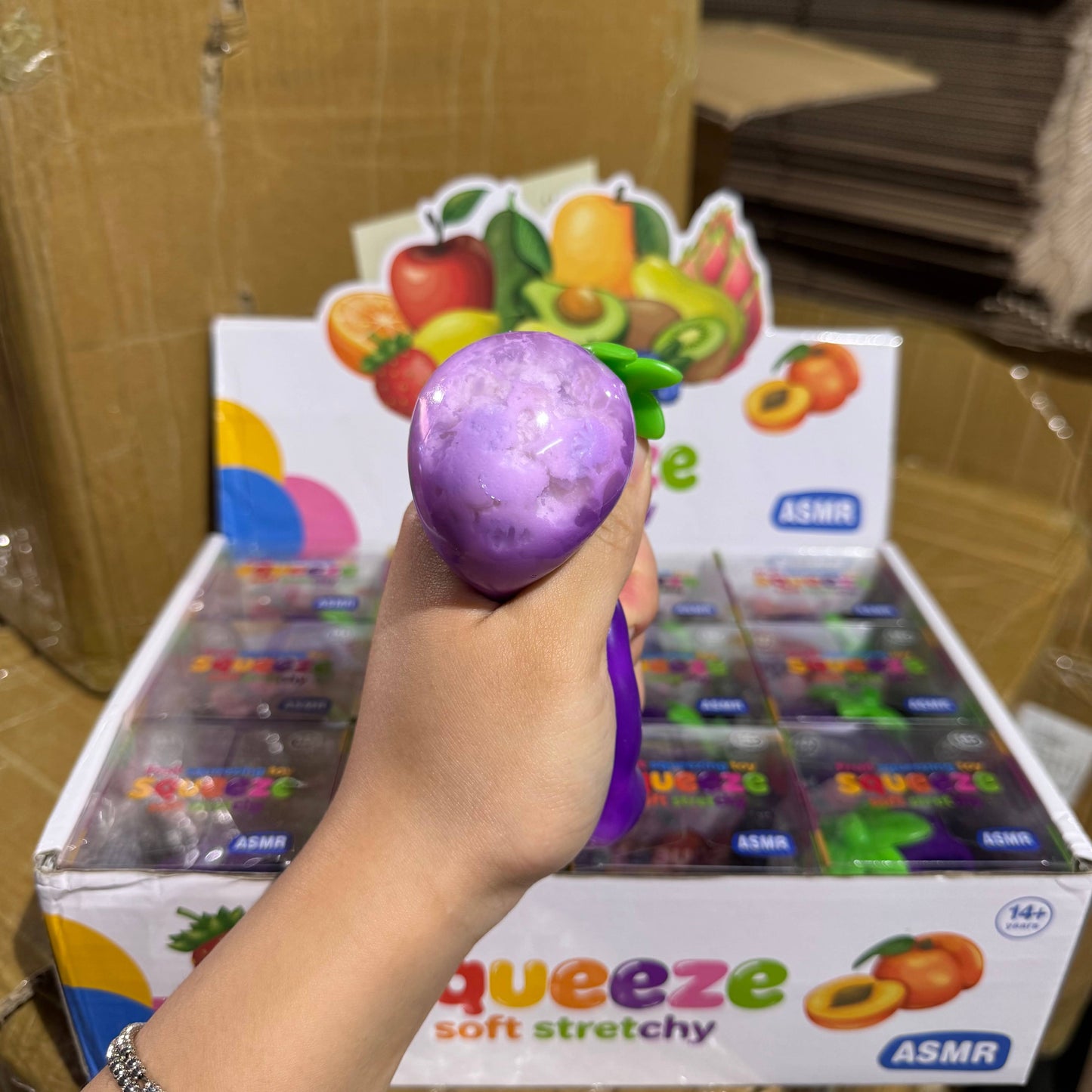 Crackling Crunchy Grape Squishy