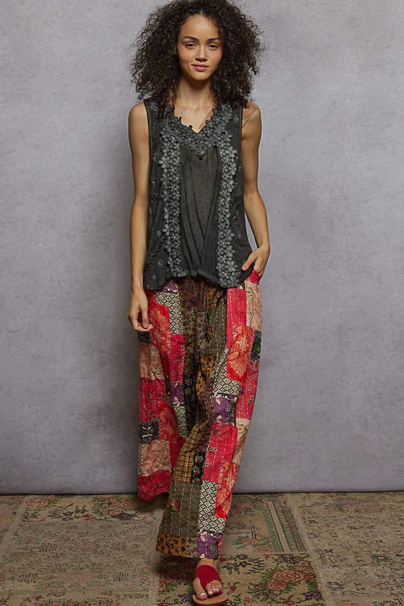 Sleeveless contrast floral lace crochet detail v-neck top