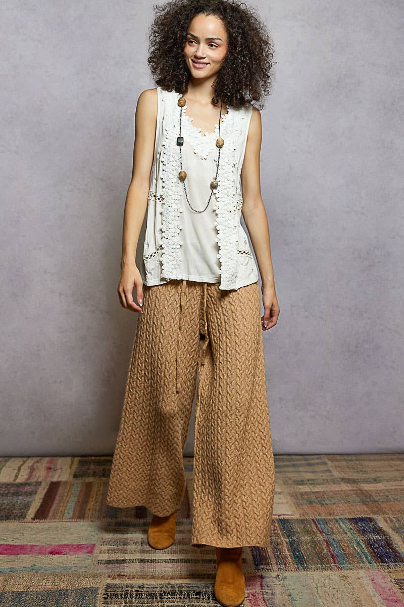 Sleeveless contrast floral lace crochet detail v-neck top