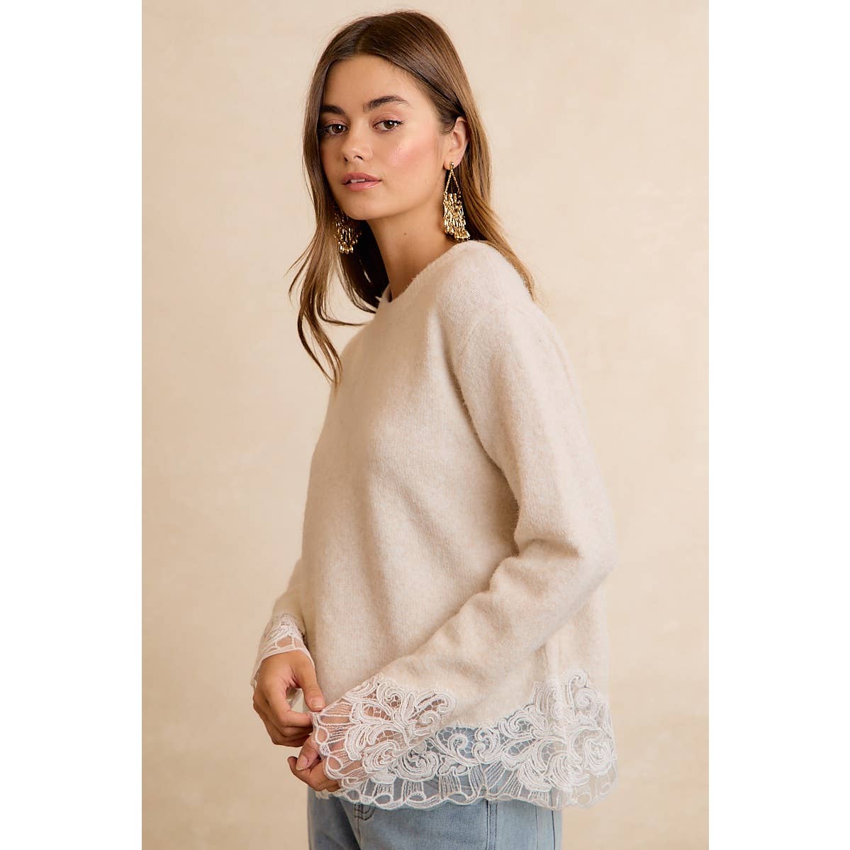 LACE HEM DETAIL CREW NECK SWEATER