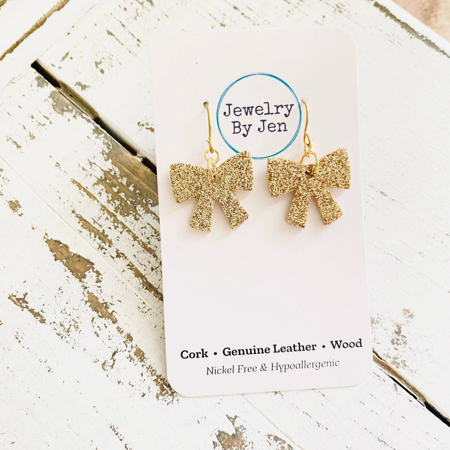 Doorbuster Bow Earrings: Gold Fine Glitter