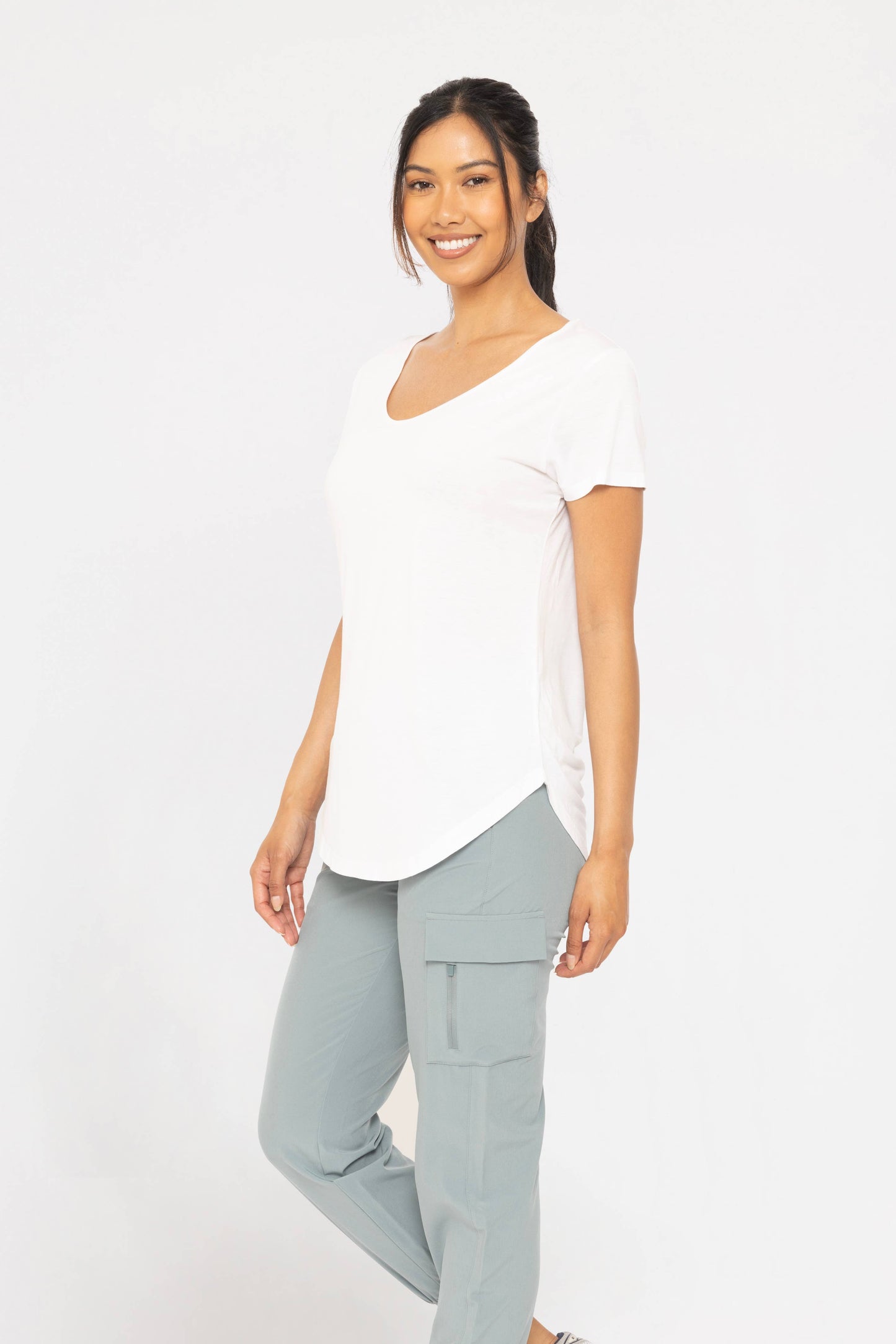 Essential Wave Side Top