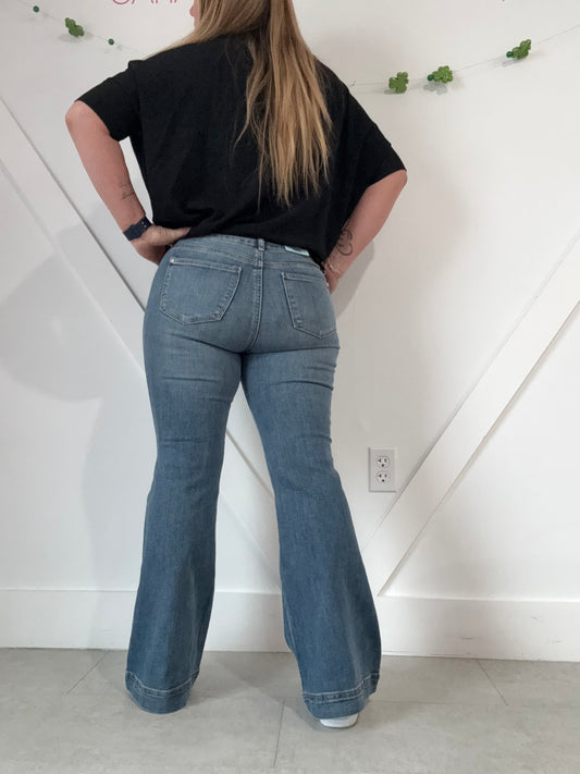 The Flatter Me Petite Flare Judy