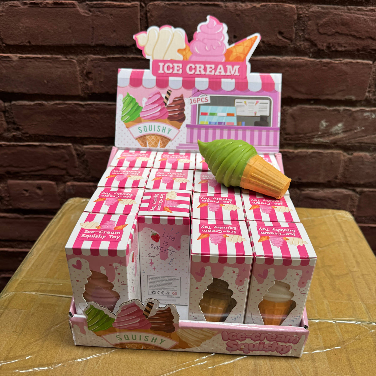 Scented Crackling Crunchy Ice Cream Cone Squishy