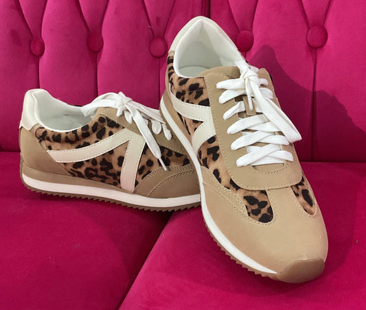 Mia Rafa Cheetah Tennis