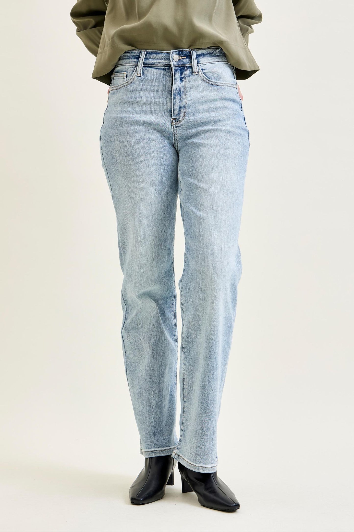 Judy Blue Straight Leg Jean