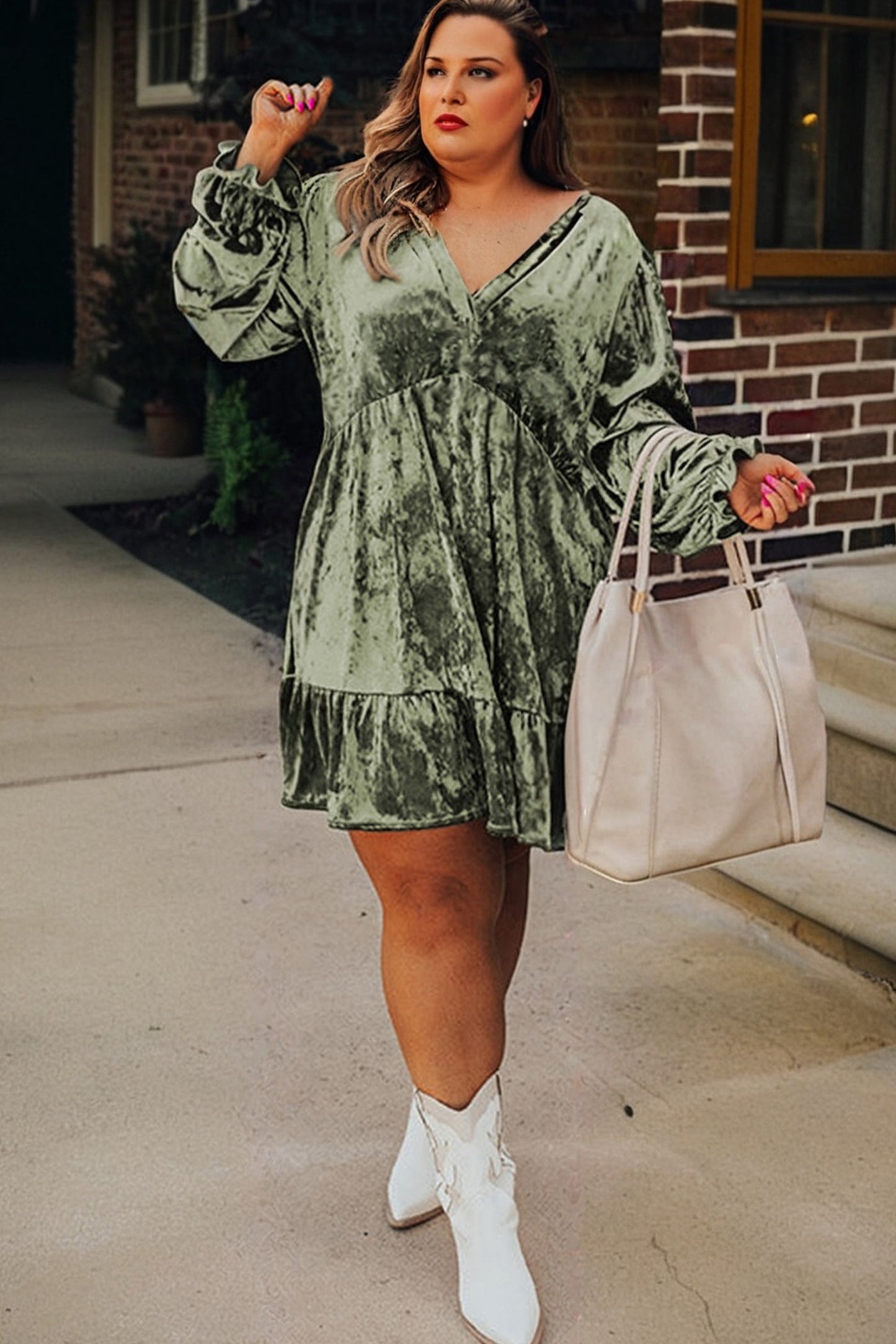 Lux Velvet Curvy Green Dress