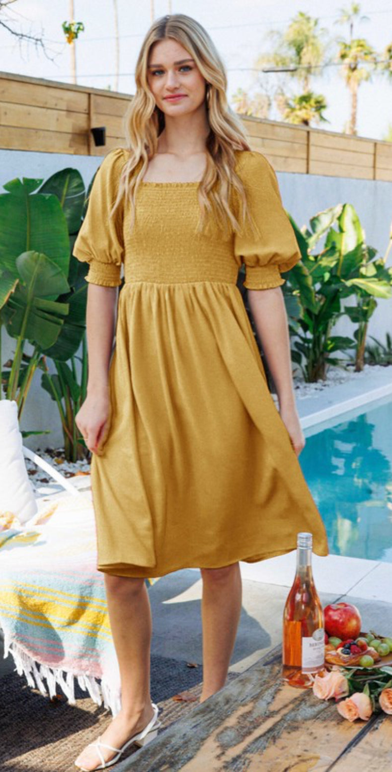 Curvy Bubble Sleeve Dress