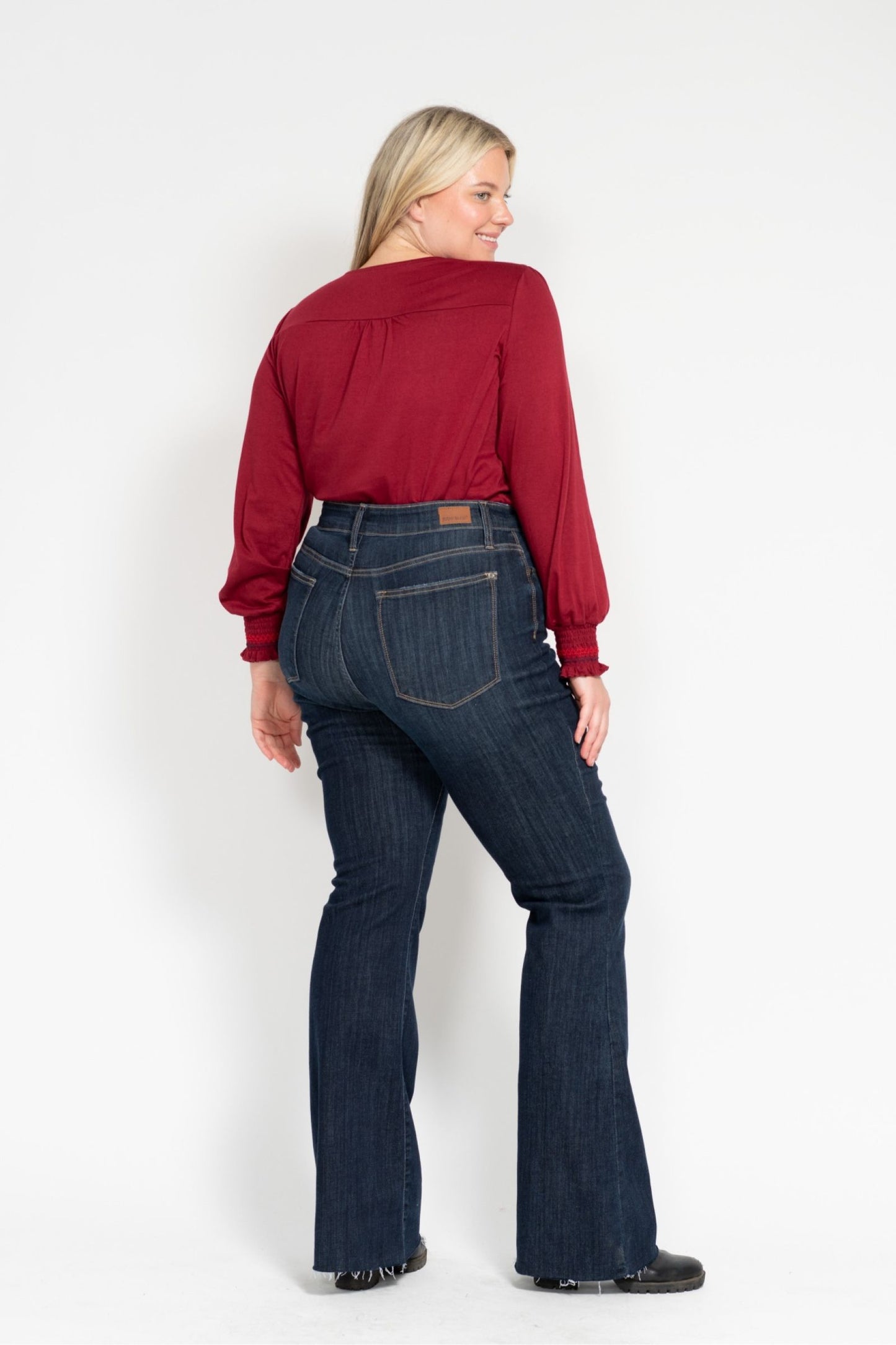 Curvy HW Tall Flare Judy Jeans