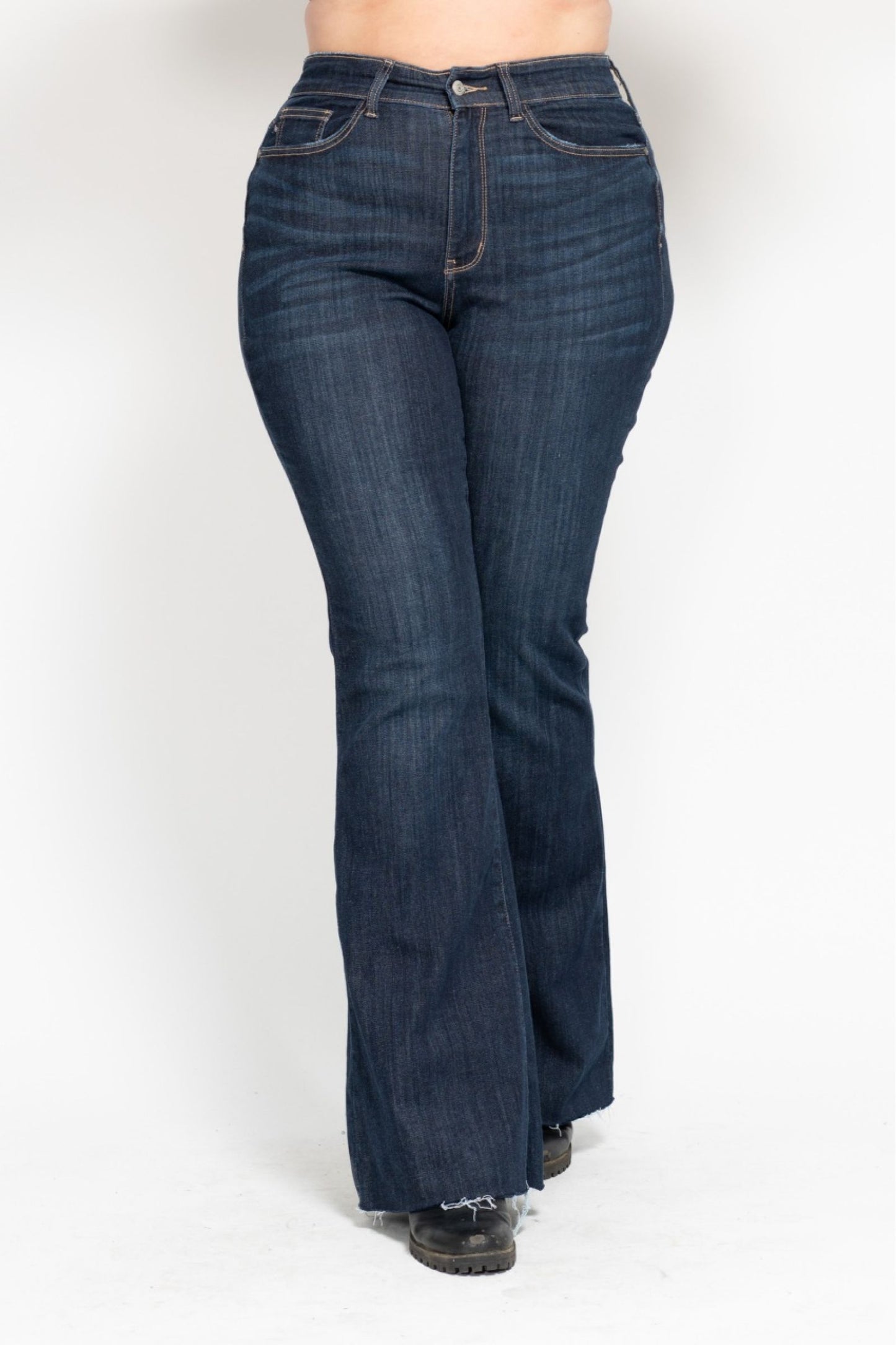 Curvy HW Tall Flare Judy Jeans