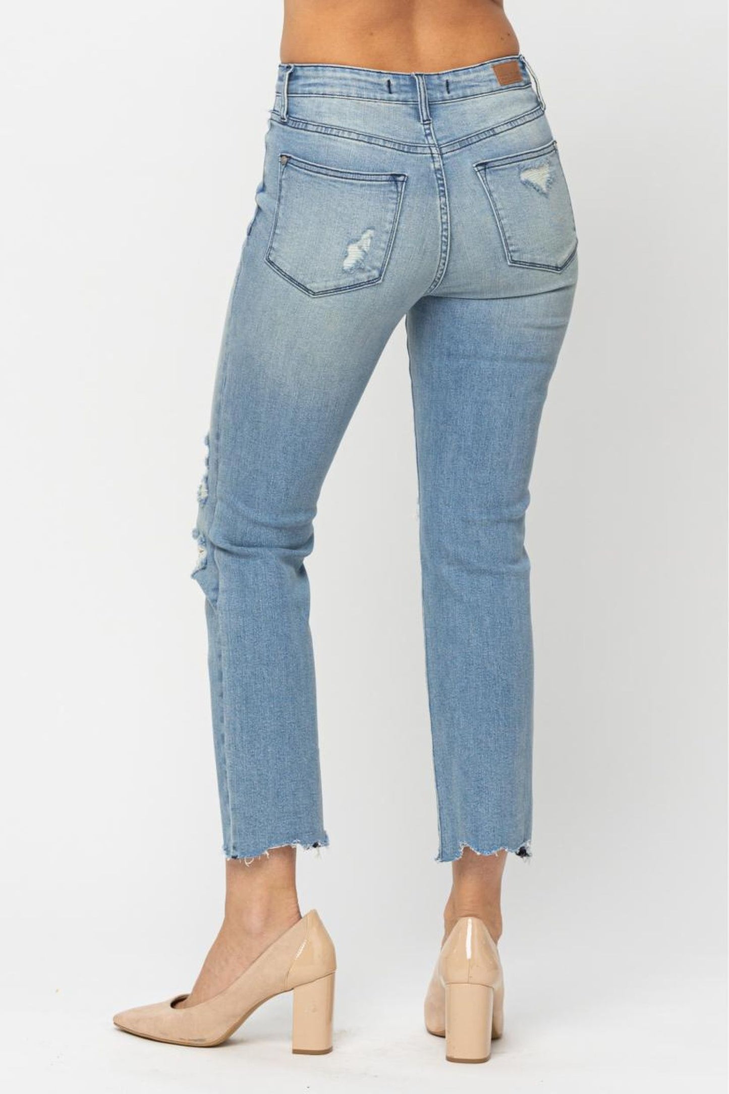 Cropped Mid Rise Distressed Judy