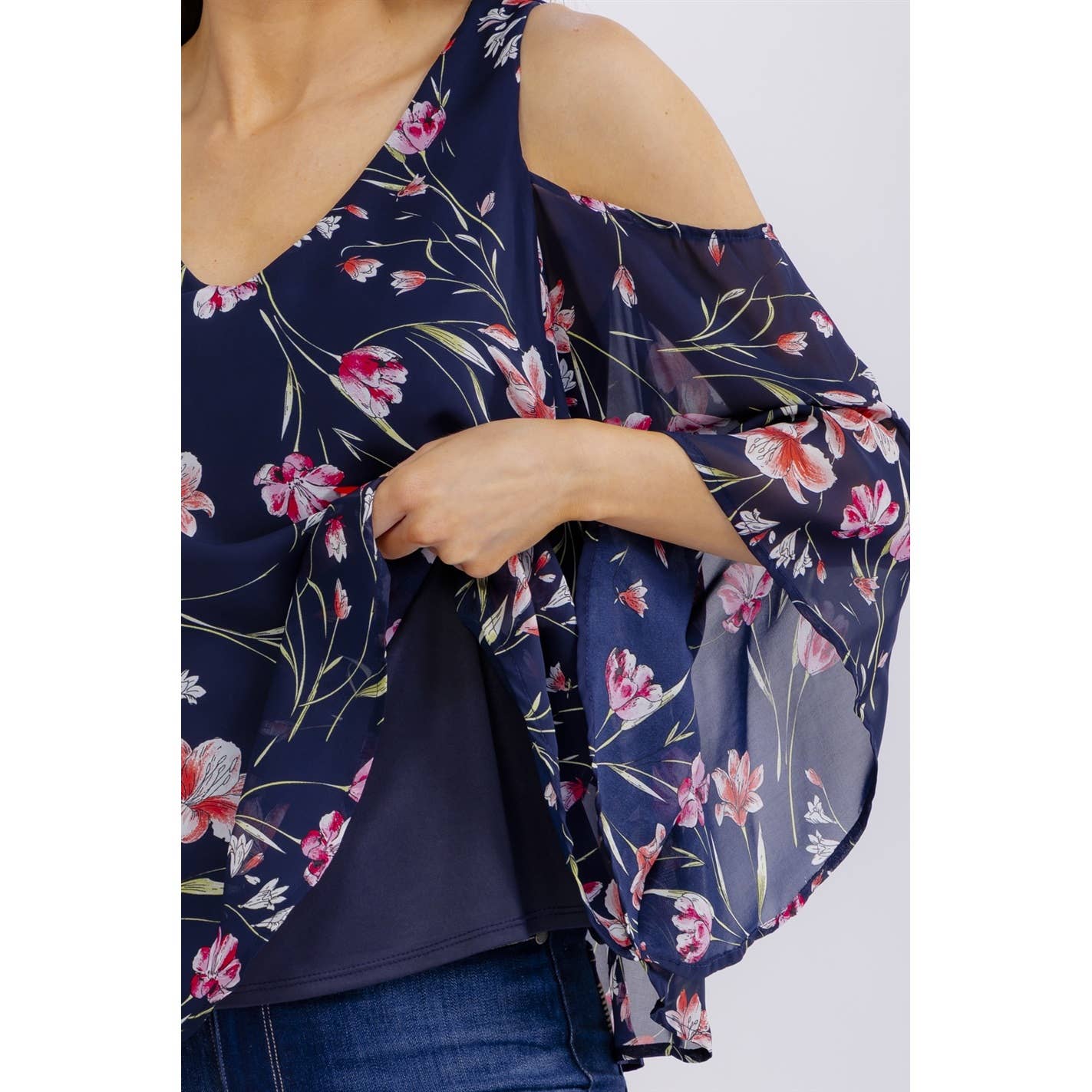 FLORAL COLD SHOULDER TOP
