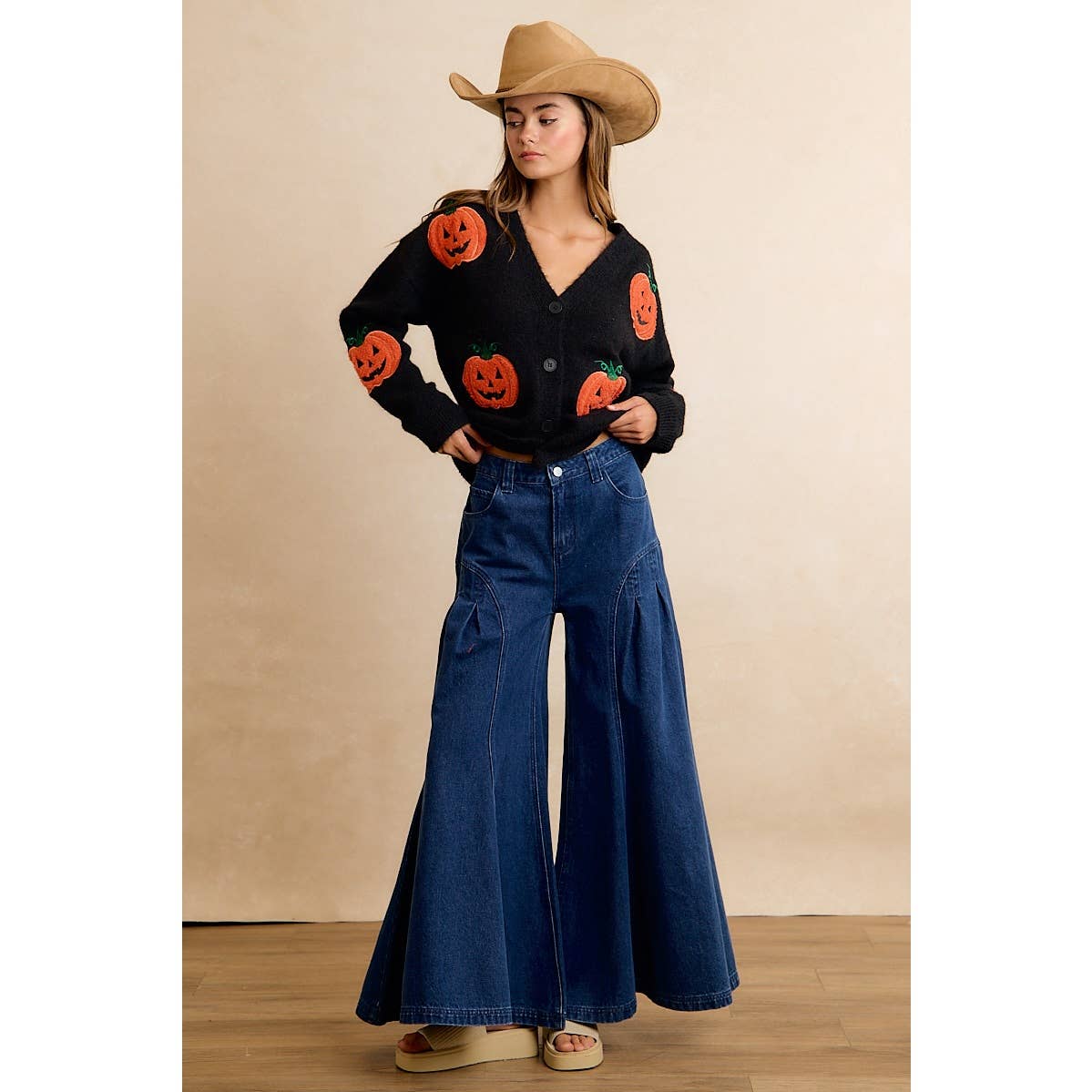 HALLOWEEN PUMPKIN BIBI KNIT CARDIGAN