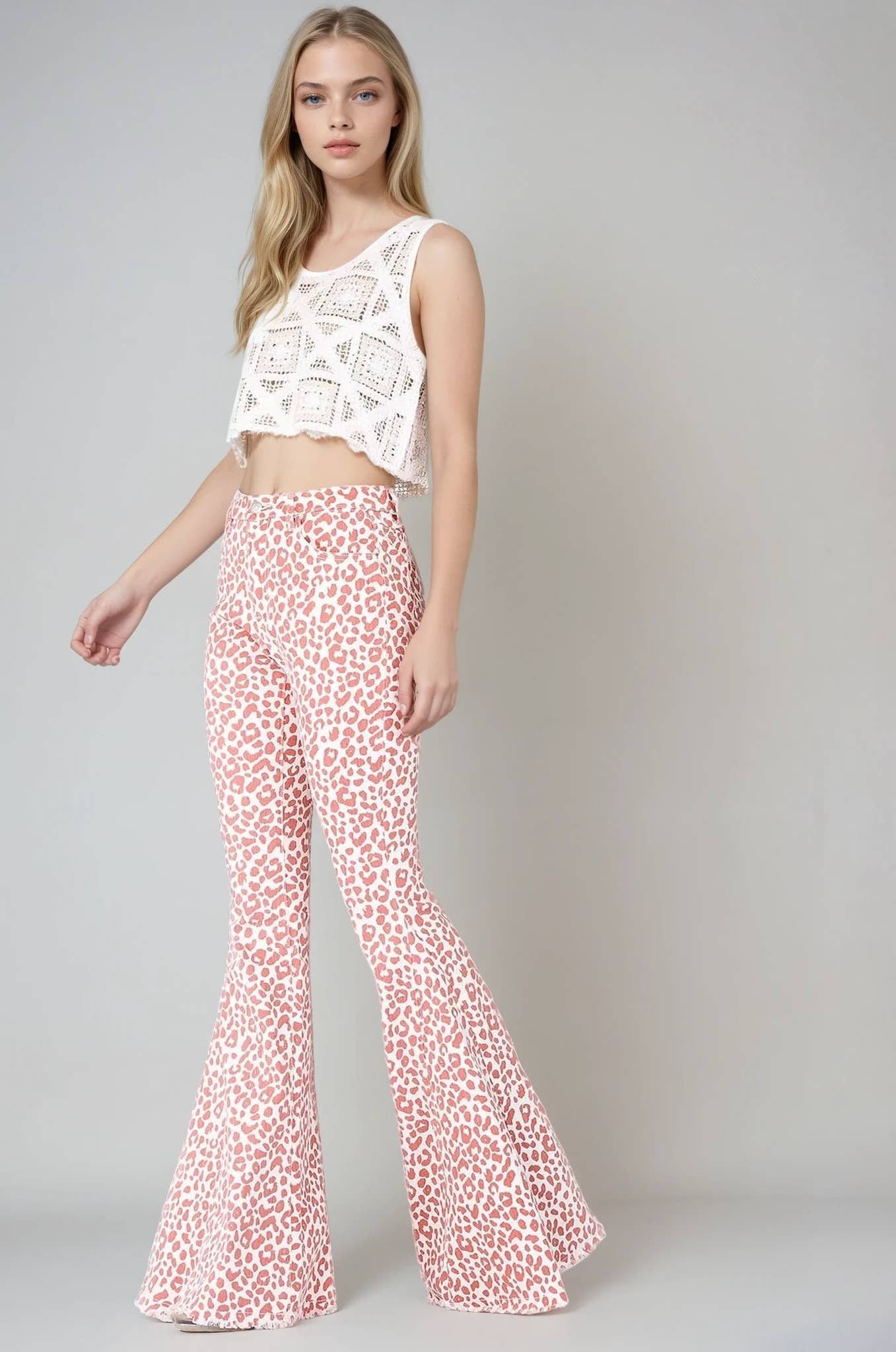 Wisteria Lane LEOPARD ANIMAL PRINT BELLBOTTOM JEANS - PINK