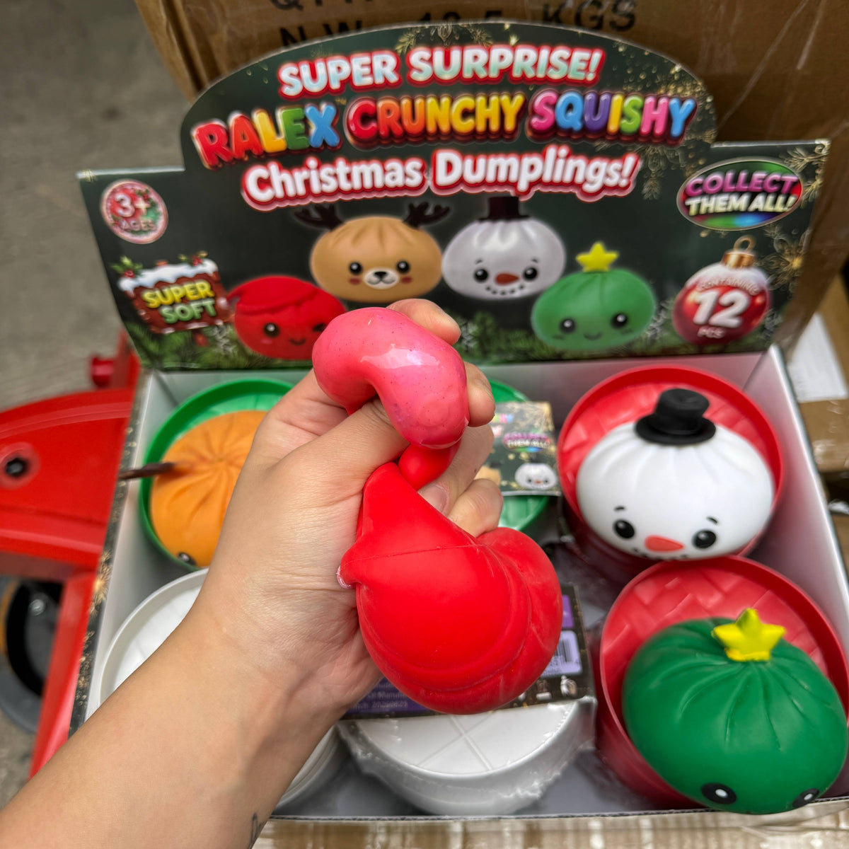 Crackling Crunchy Christmas Dumpling Squishy