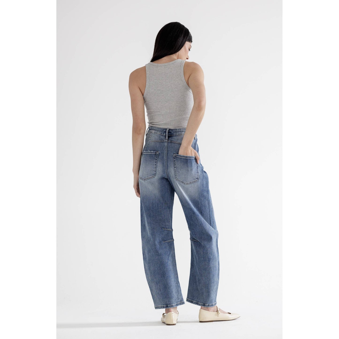 MICA ANKLE BARREL JEANS