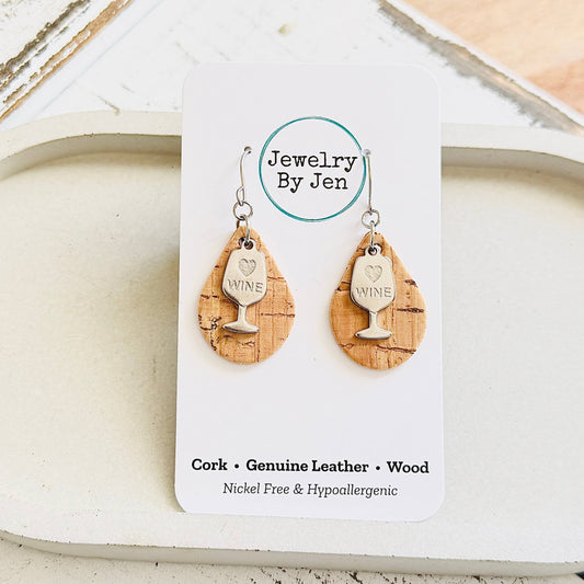 Small Teardrop: Cork w/Wine Charm